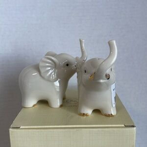 NWT Lenox elephant pair. Perfect for that white elephant gift /Republican Party